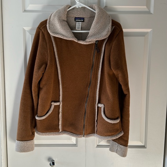 Patagonia sweater coat - Picture 1 of 6